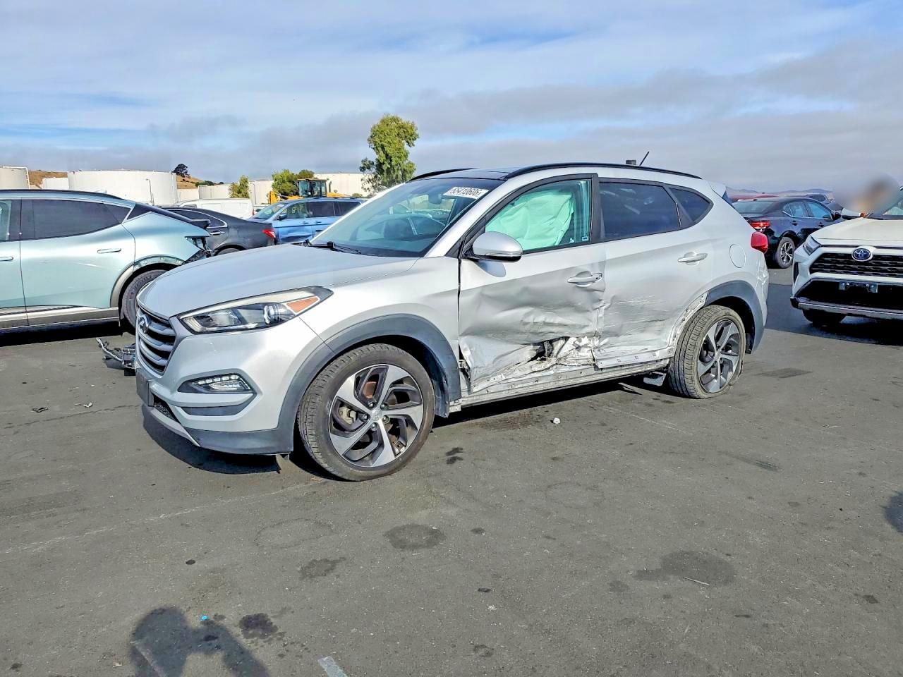2017 HYUNDAI TUCSON