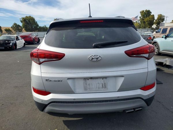 2017 HYUNDAI TUCSON