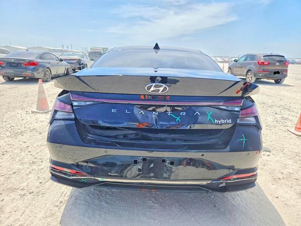 2022 HYUNDAI ELANTRA Limited
