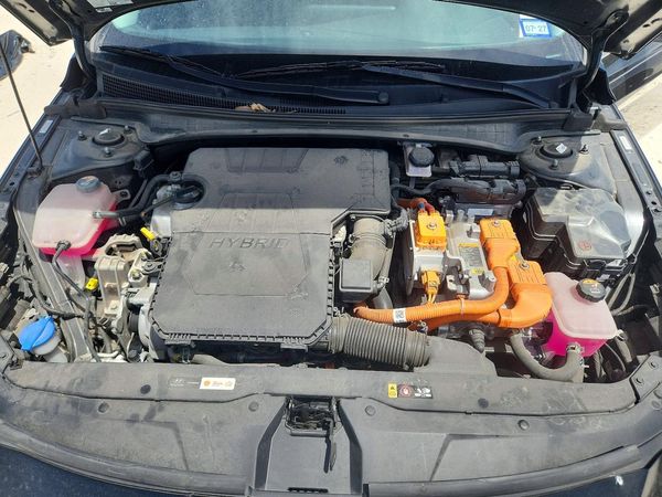 2022 HYUNDAI ELANTRA Limited