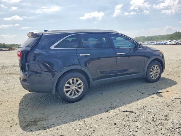 2018 KIA SORENTO L, LX