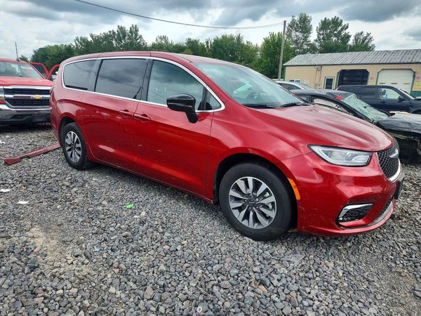 2025 CHRYSLER PACIFICA