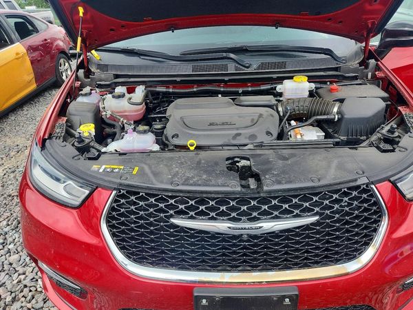 2025 CHRYSLER PACIFICA