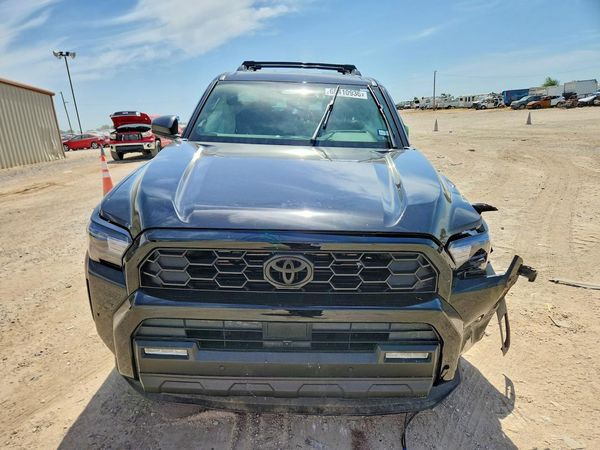 2026 TOYOTA 4RUNNER
