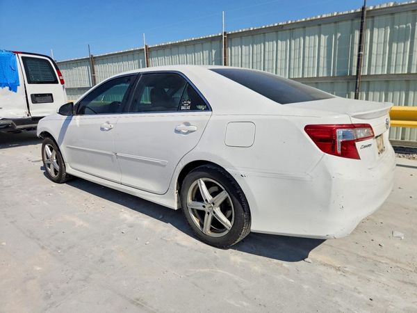 2013 TOYOTA CAMRY
