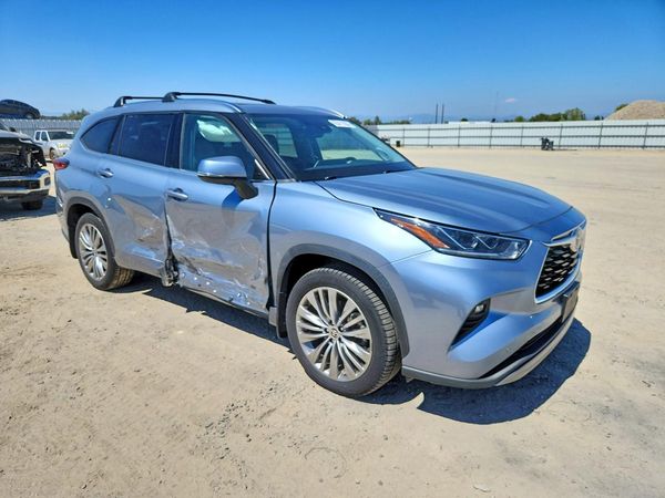 2022 TOYOTA HIGHLANDER
