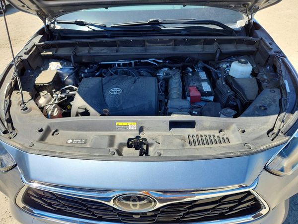 2022 TOYOTA HIGHLANDER