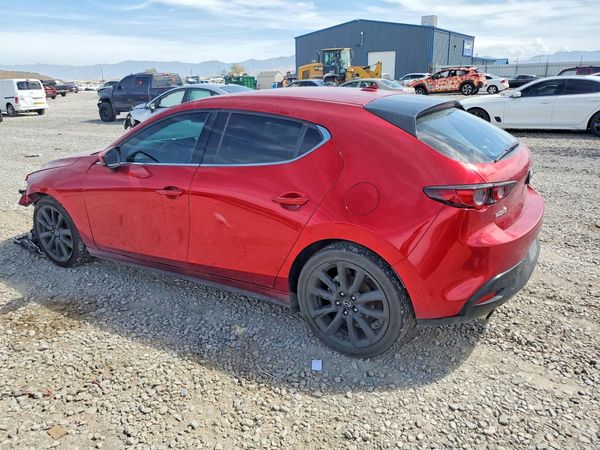 2019 MAZDA 3