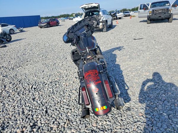 2015 HARLEY-DAVIDSON FLHXS