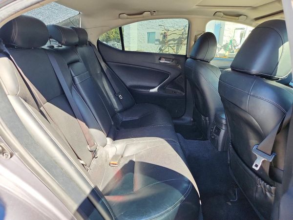 2012 LEXUS IS 250