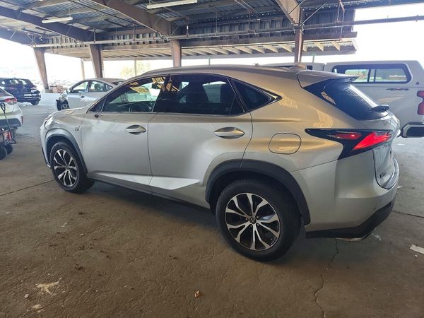 2016 LEXUS NX 200T 200t Luxury