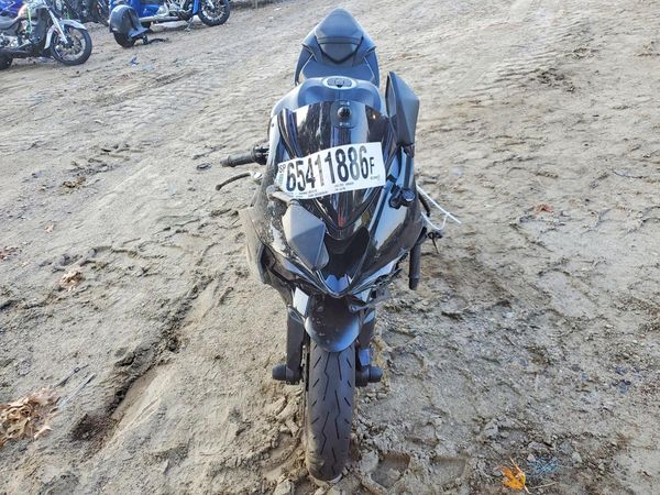 2024 KAWASAKI ZX636