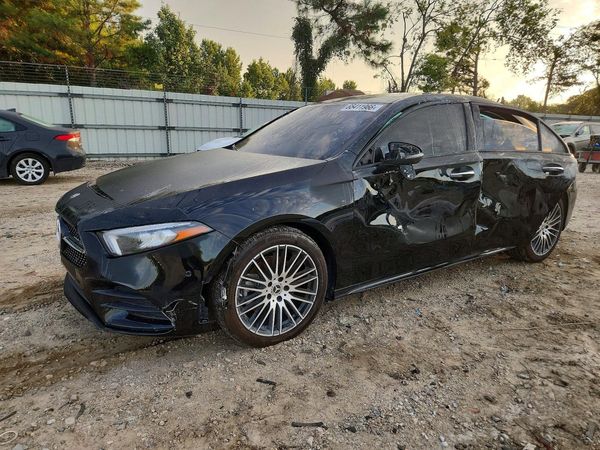 2022 MERCEDES-BENZ A