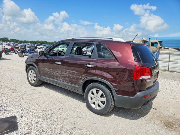 2013 KIA SORENTO