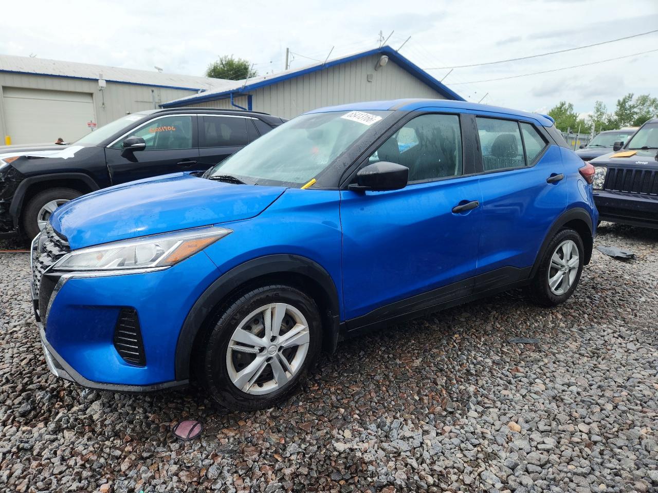 2021 NISSAN KICKS S