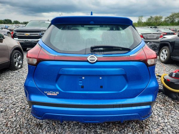 2021 NISSAN KICKS S