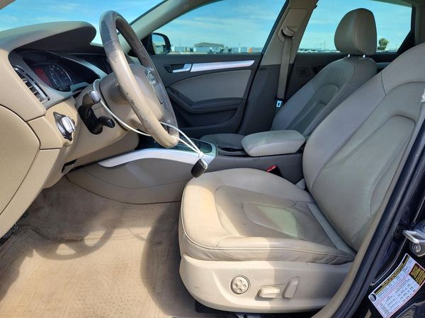 2012 AUDI A4 quattro Premium