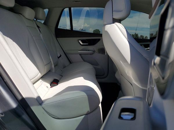 2023 MERCEDES-BENZ EQE SUV