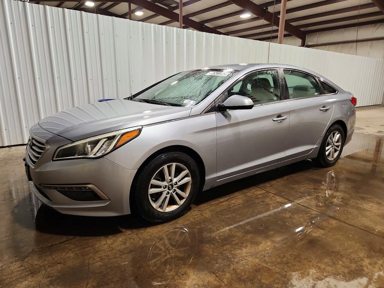 2015 HYUNDAI SONATA SE, ECO — Front 3/4