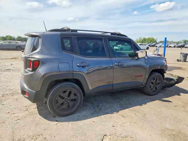 2018 JEEP RENEGADE Trailhawk