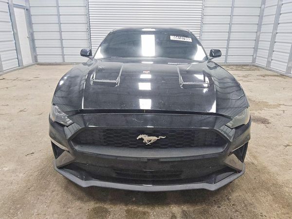 2019 FORD MUSTANG I4 Coupe