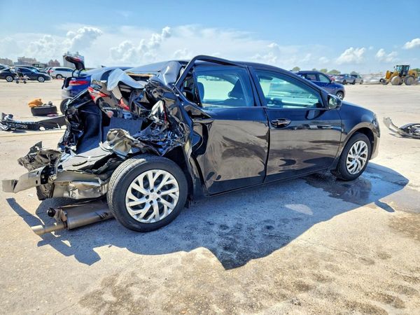 2019 TOYOTA COROLLA