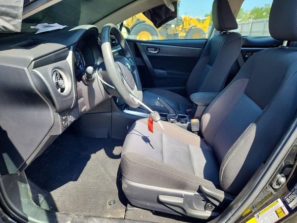 2019 TOYOTA COROLLA