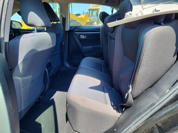 2019 TOYOTA COROLLA