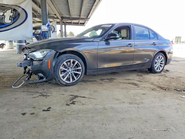 2016 BMW 320