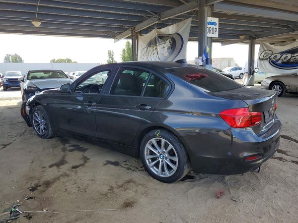 2016 BMW 320