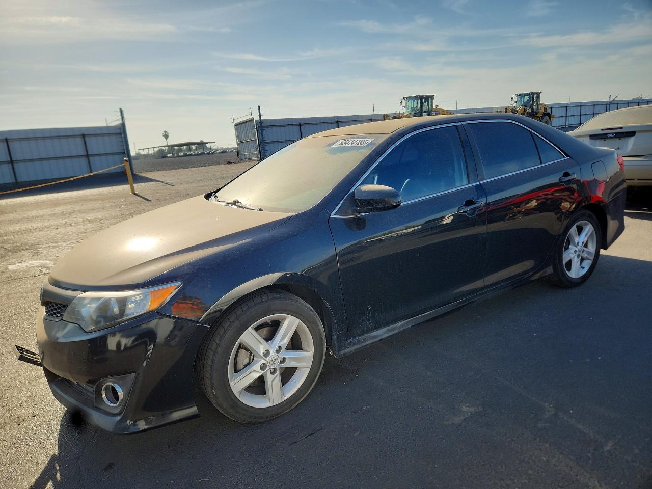 2014 TOYOTA CAMRY
