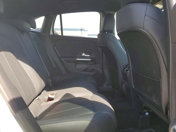 2022 MERCEDES-BENZ GLA GLA250