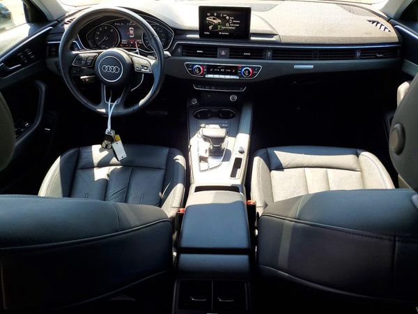 2019 AUDI A4 quattro Premium