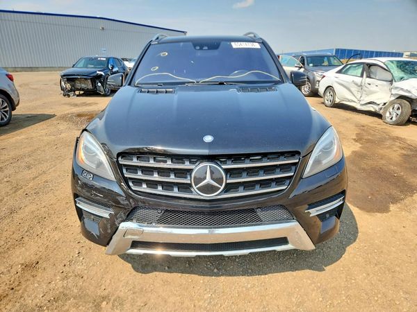 2012 MERCEDES-BENZ ML ML550 4-MATIC