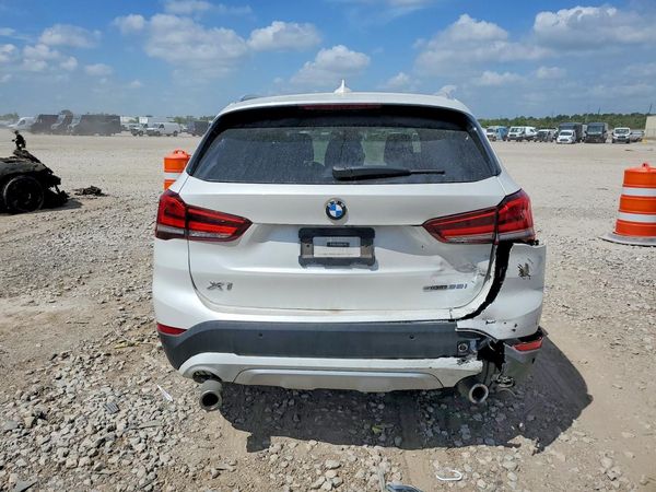 2021 BMW X1 sDrive28i