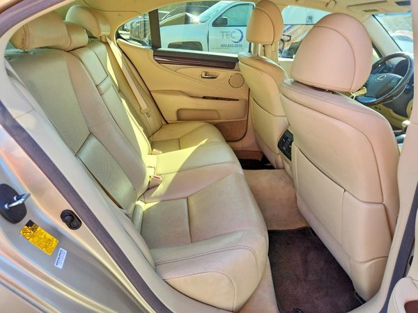 2014 LEXUS LS