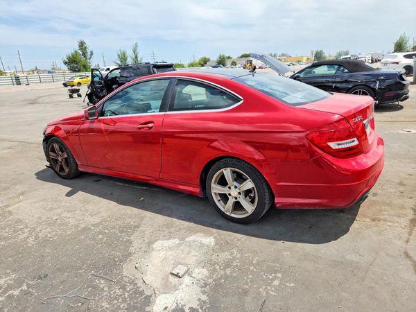 2013 MERCEDES-BENZ C C250