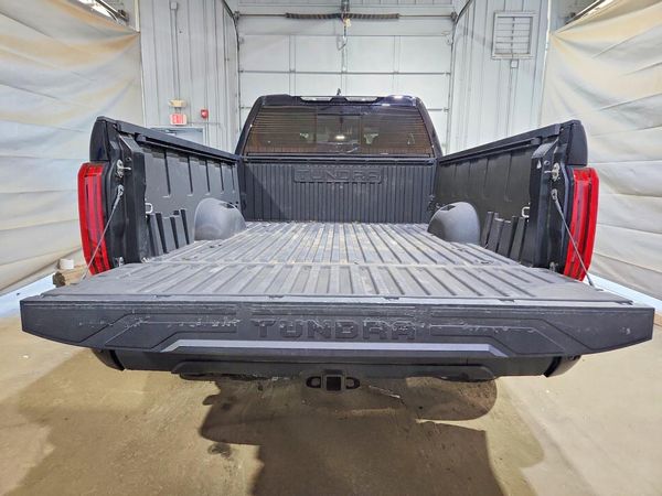 2024 TOYOTA TUNDRA