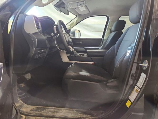 2024 TOYOTA TUNDRA