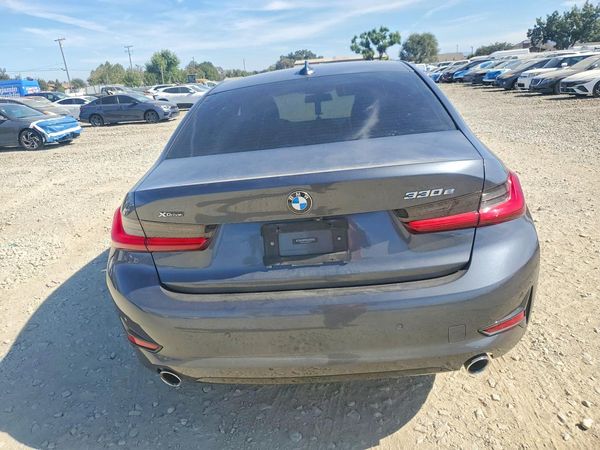 2021 BMW 330XE
