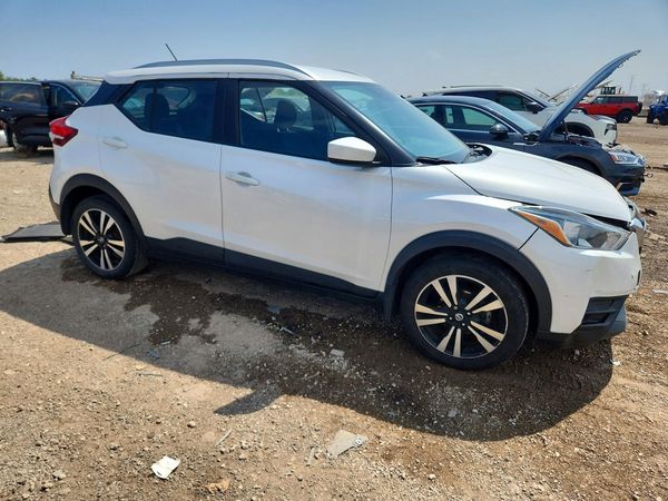 2019 NISSAN KICKS