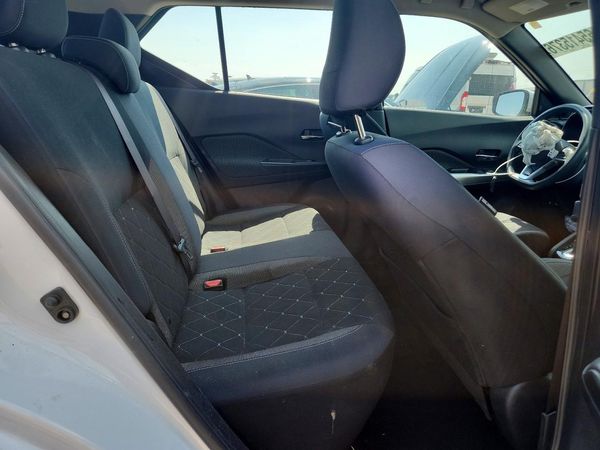 2019 NISSAN KICKS