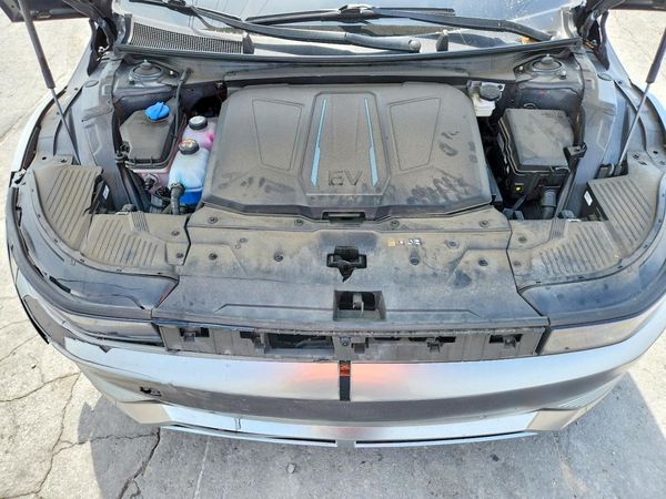 2023 HYUNDAI IONIQ Limited — Engine bay