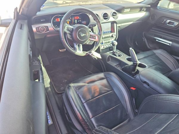 2022 FORD MUSTANG