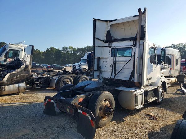 2017 VOLVO VN — PSRA