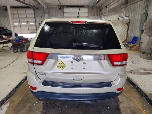 2012 JEEP CHEROKEE Laredo