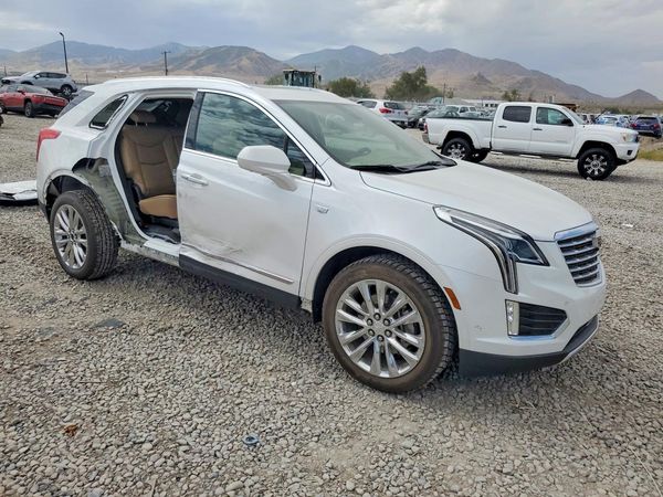 2019 CADILLAC XT5 Platinum