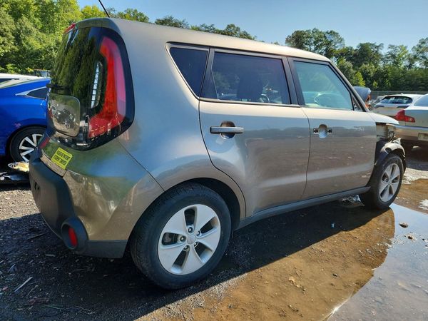 2016 KIA SOUL