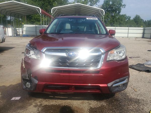 2018 SUBARU FORESTER Premium+ES
