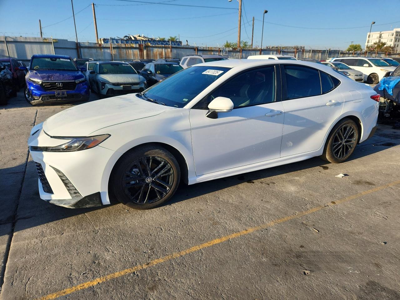 2025 TOYOTA CAMRY